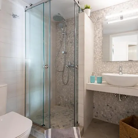 Dom wakacyjny Grey House *