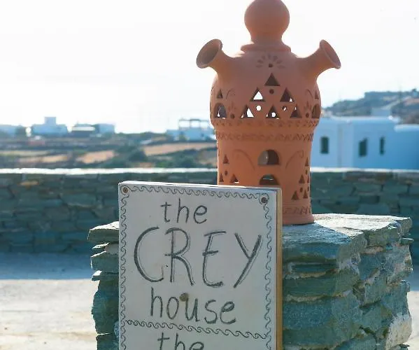 Casa de Férias Grey House Exámbela