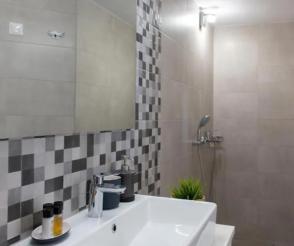 Grey House Semesterbostad